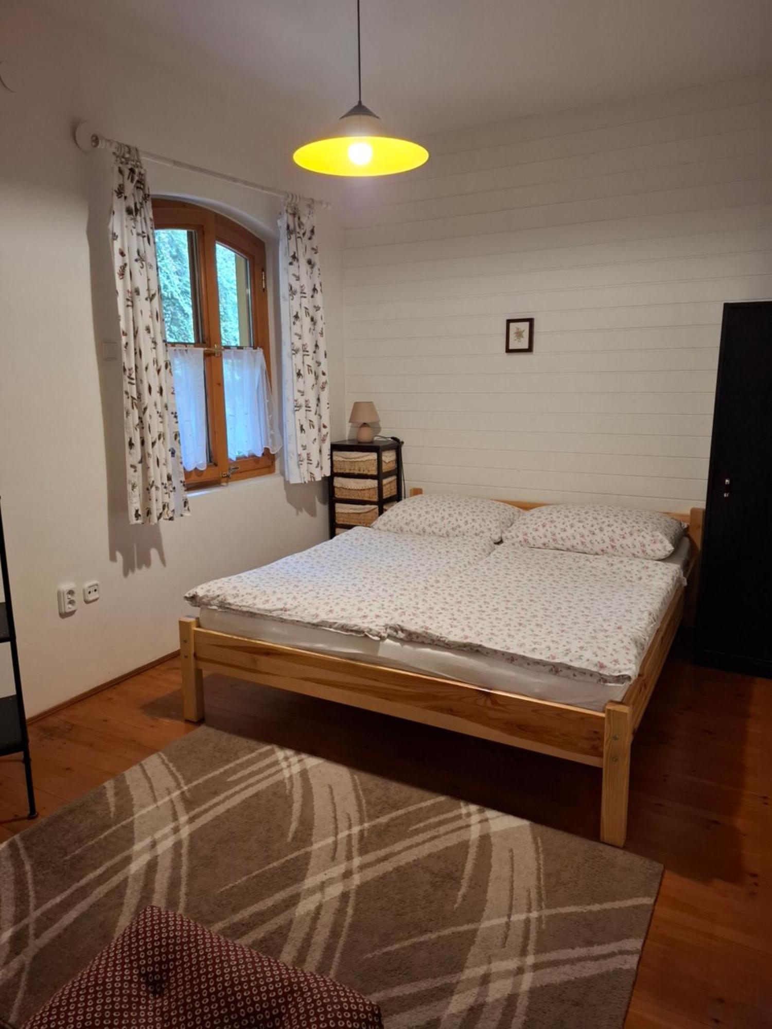 Agyagos Vendeghaz Apartment Егер Екстериор снимка